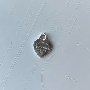 Tiffany & Co Small Return to Tiffany Heart Tag